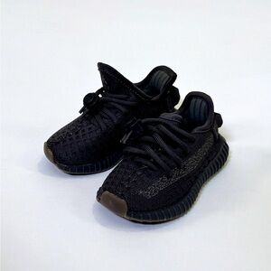 Yeezy Boost 350 Kids Black Sneakers